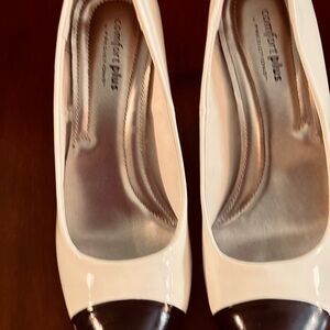 Comfort Plus by Predictions Black and White Heels